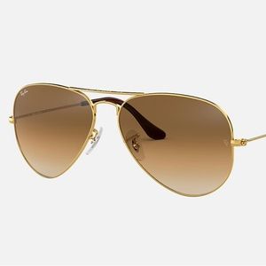 Almost brand new Ray ban aviators